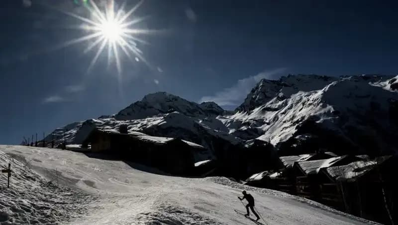 Kayak Merkezinde Şok Edici Çığ Düşmesi: 1 Kişi Hayatını Kaybetti