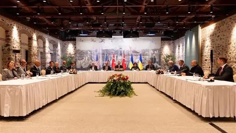 Barış Masasında Kritik Gün: Üçlü Toplantıyla Yeni Dönem Başlıyor