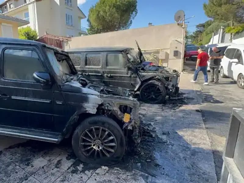 İş Dünyasını Sarsan Olay: 30 Milyonluk Lüks Cipler Alev Alev Yandı!