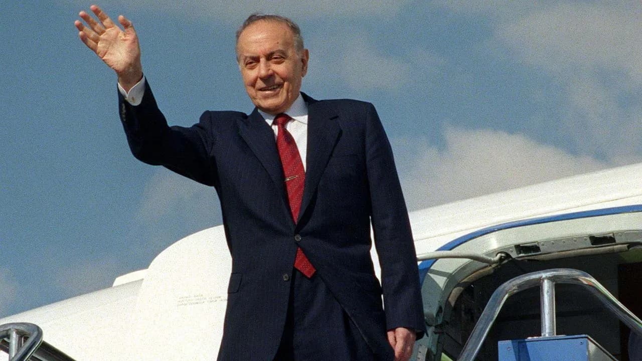 Azerbaycan Milli Lideri Haydar Aliyev