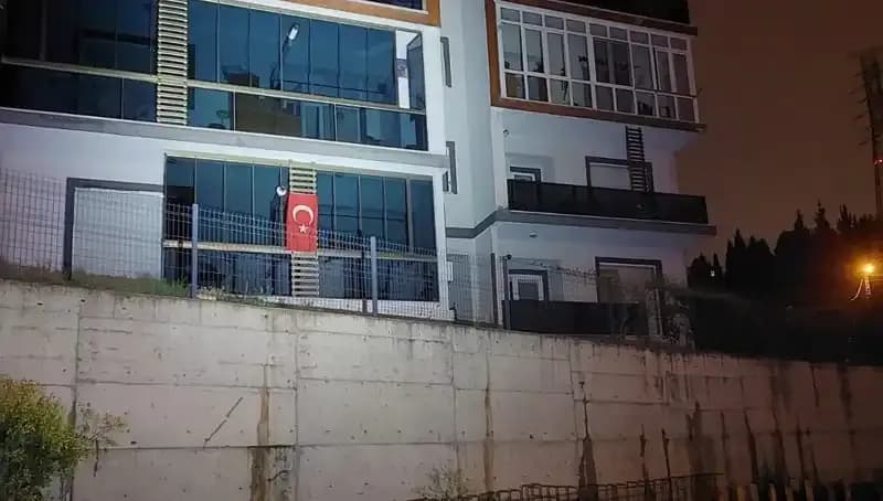 Sakarya'da 4 Katlı Apartman Acil Tahliye Edildi: Sebep Nedir?