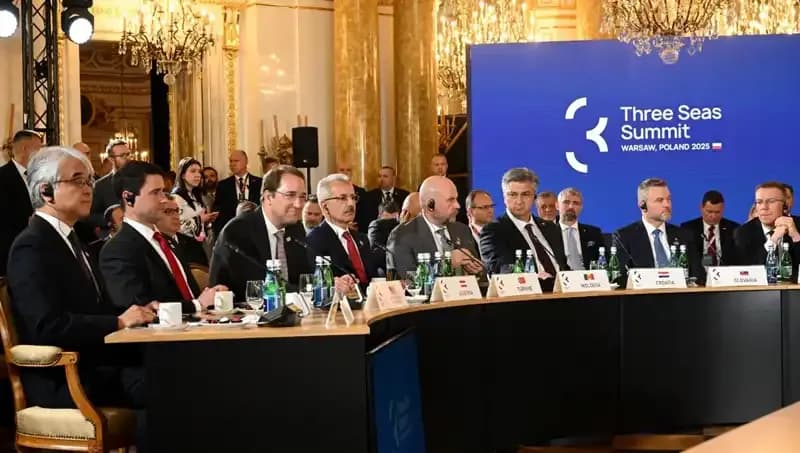 Türkiye, Üç Deniz Girişimi'nde Stratejik Ortak Rolüne Adım Attı