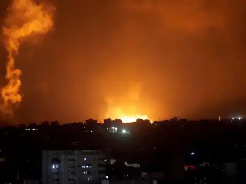 Ateşkesin Bitişiyle İsrail, Gazze'ye Yoğun Saldırılar Düzenliyor