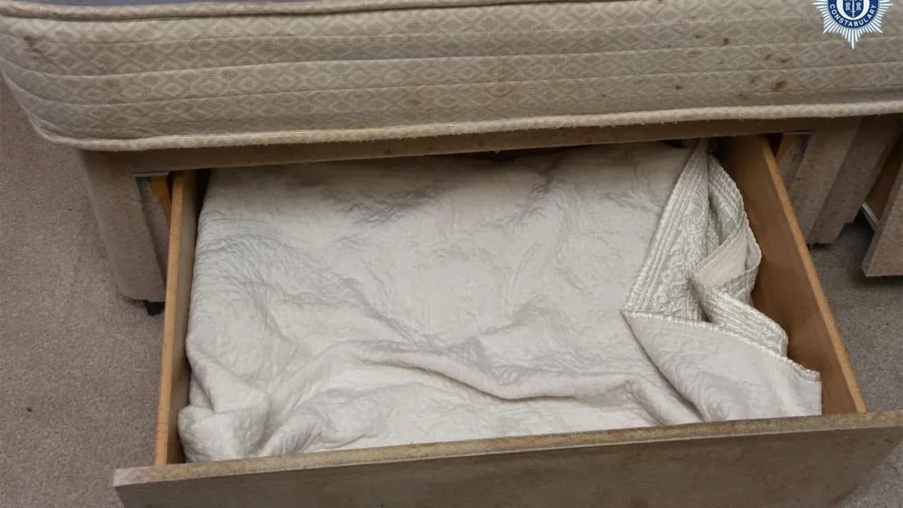 Üç Yaşındaki Çocuğunu Çekmecede Kilitleyen Anneye 7 Yıl Hapis Cezası