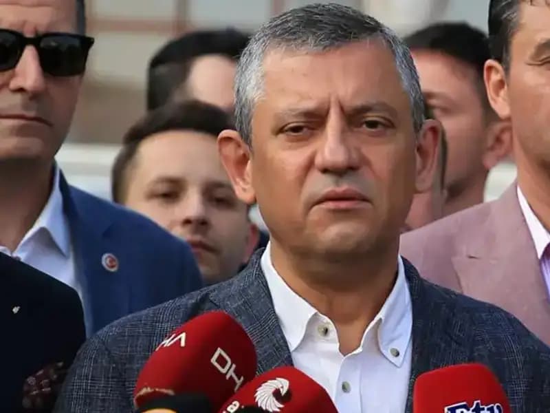 Özgür Özel: “Sandığı Ortadan Kaldırmak İstiyorlar” Açıklamasıyla Gündeme Damga Vurdu