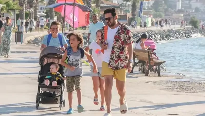 "Ne Olacak Halim" Filmi: Oyuncuları ve Çarpıcı Konusu Neler?