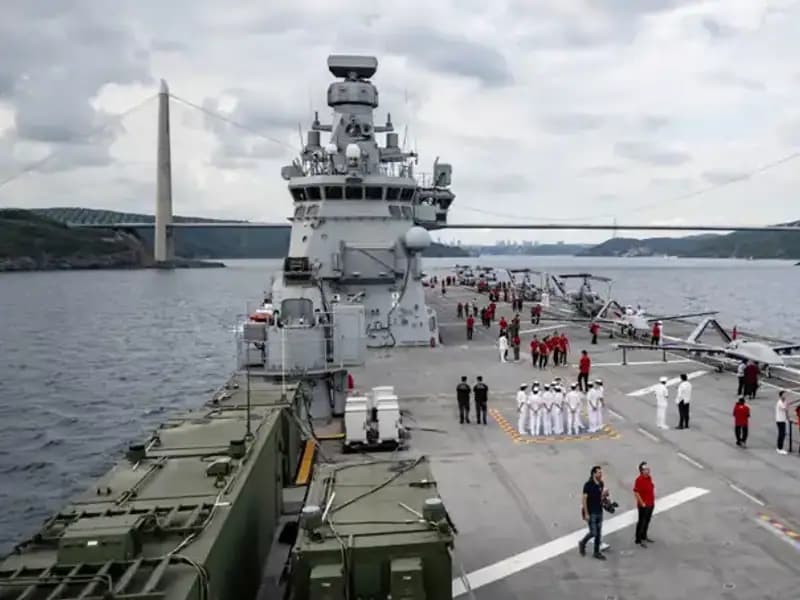 TCG Anadolu, Tarihi Sarayburnu'ndan Yeni Görev İçin Yola Çıktı