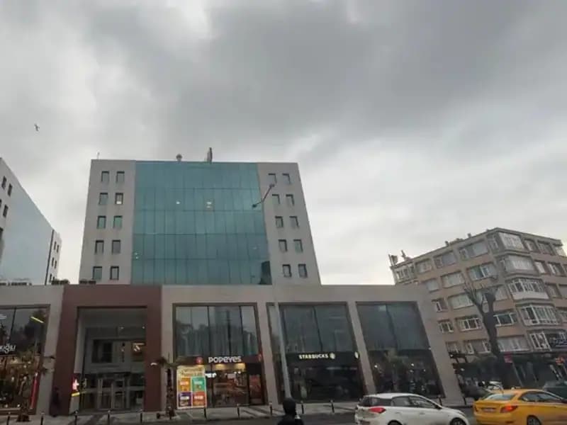 İBB Medya AŞ'ye Şok Baskın: Polisin Bilgiyi Ele Geçirmesi Ne Anlama Geliyor?