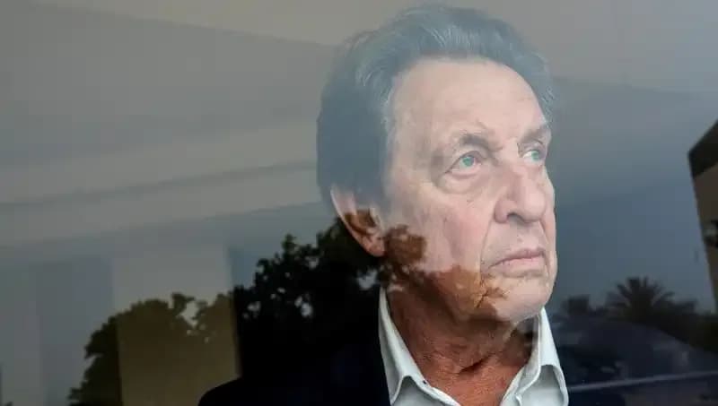 Elon Musk’ın Babası, 3 Cinayetini ve Uğursuz Geçmişini Açıkladı