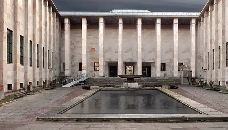 50 Yıl Önce Çalınan Eşsiz Tablo, Hollanda'da Tesadüfen Bulundu!