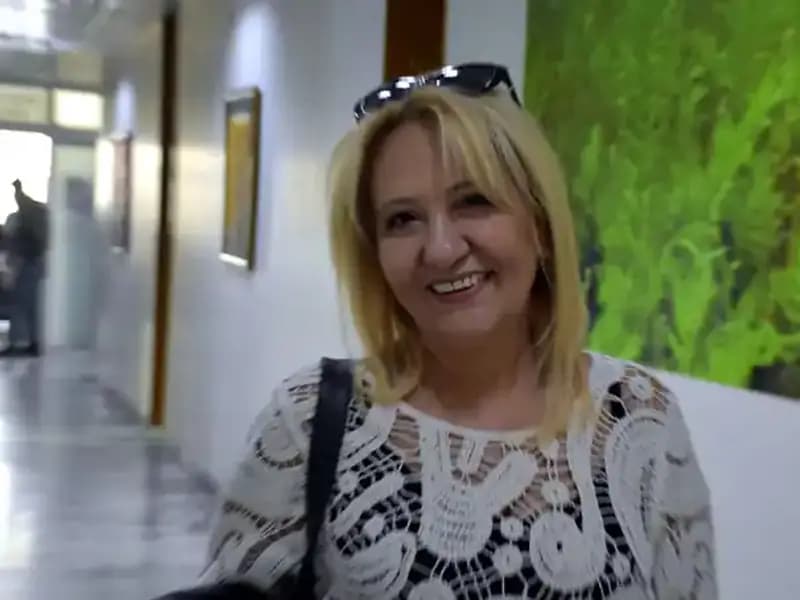 21 Yaşındaki Genç Kızın Kanserle Mücadelesi: Aile Dramı