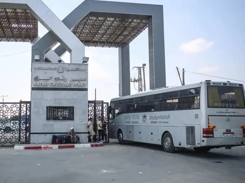 İsrail, Refah Sınır Kapısı'nı Yeniden Açıyor: Sınırlı Geçiş İzni