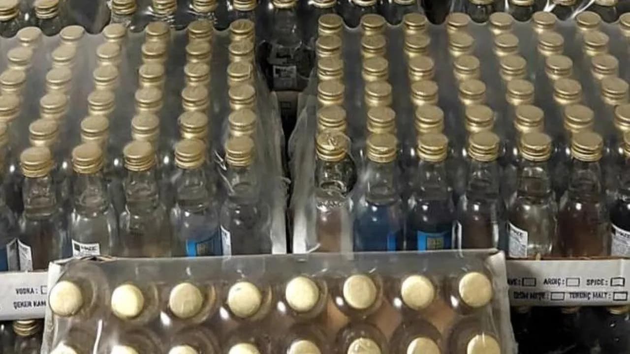 Çengel Operasyonlarıyla Büyük İçki Kaçakçılığı Çökertildi