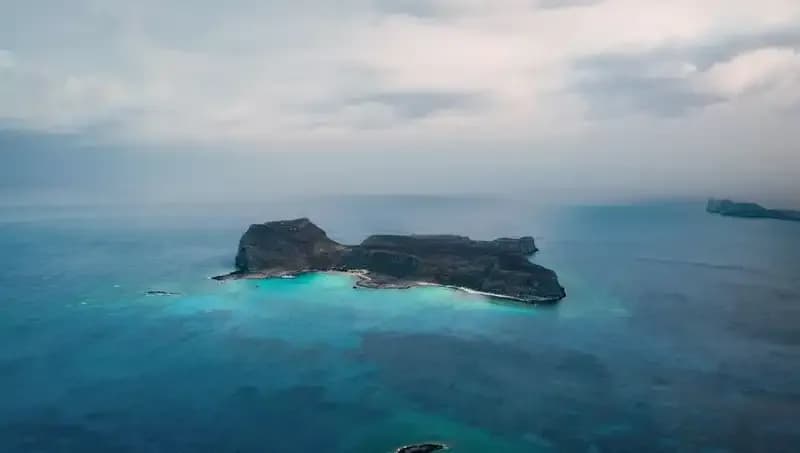 Okyanusta Kayıp Sörfçüden Mucizevi Kurtuluş Hikayesi