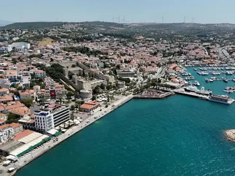 İzmirliler Su Kesintilerine Karşı Yaratıcı Çözüm Üretti: Satışlar Patladı!