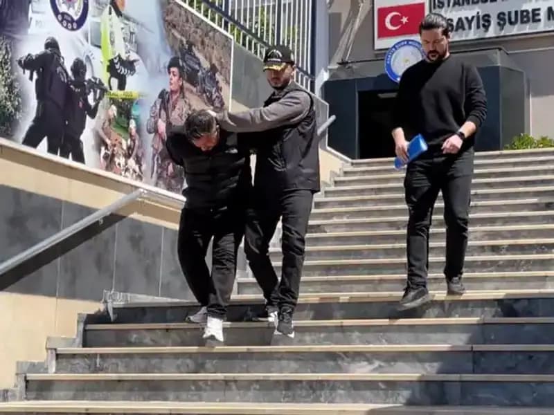 İstanbul'da Dolandırıcılık Şebekesinin Lideri Yakalandı: 118 Kayıt ile Suç Ormanı