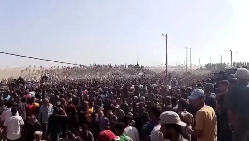 İsrail, Filistinlilerin İnsani Yardım Çabalarına Saldırdı: 30 Kişi Hayatını Kaybetti