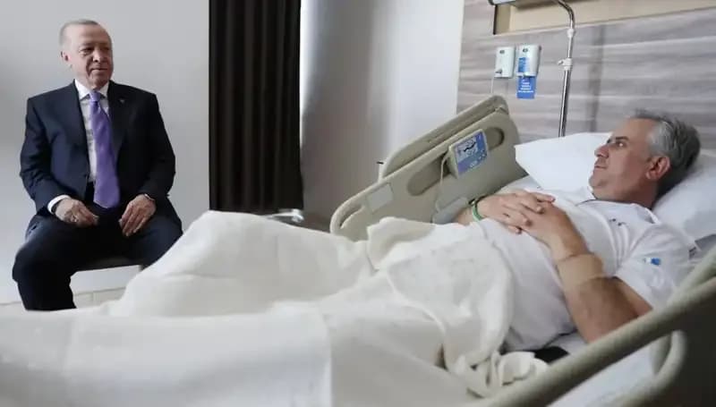 Cumhurbaşkanı Erdoğan Hastanede Hasan Basri Yalçın'ı Ziyaret Etti: Sağlık Durumu Hakkında Bilgiler