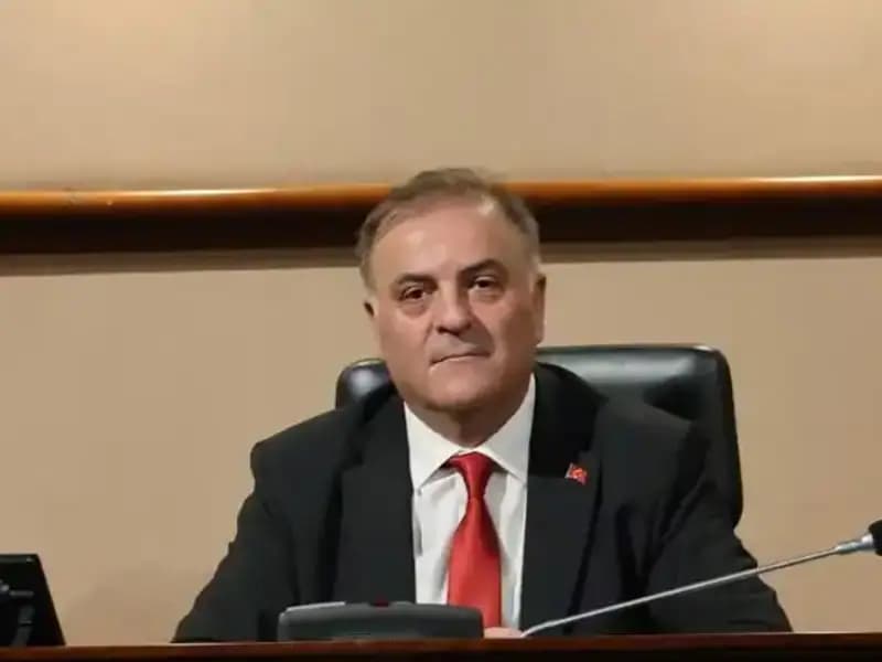 İBB Başkanvekili Nuri Aslan'ın Hayatı ve Siyasi Kariyeri Hakkında Her Şey