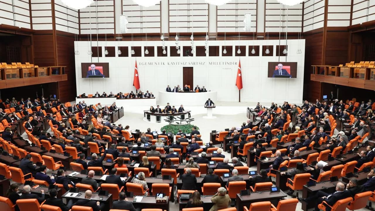 TBMM'de 2025 İlk Gündem Madde 'Yeni Anayasa'