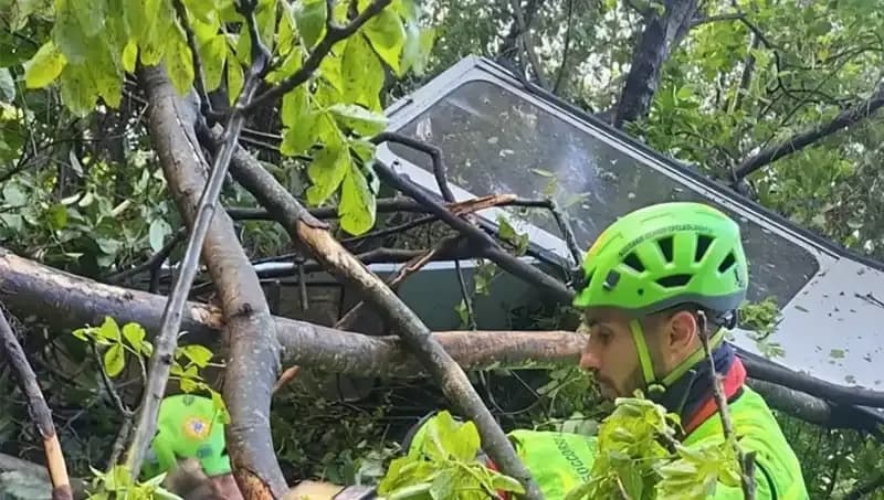 İtalya'da Teleferik Faciası: Korkunç Kaza 4 Can Aldı