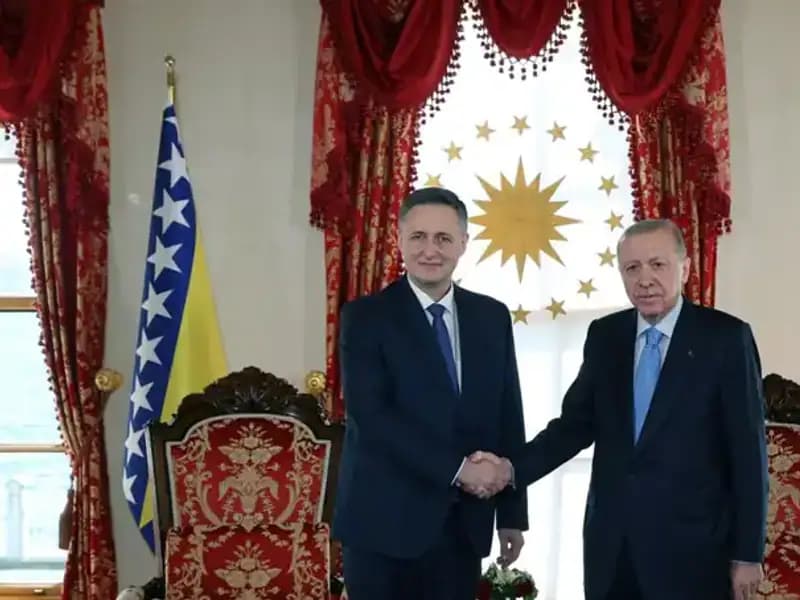 Cumhurbaşkanı Erdoğan, Bosna-Hersekli Yetkili Becirovic ile Önemli Görüşme Gerçekleştirdi