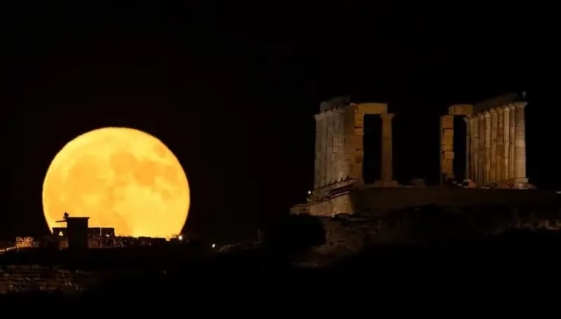 Dünyanın En Etkileyici Dolunay Manzaraları: Göz Alıcı Güzellikler