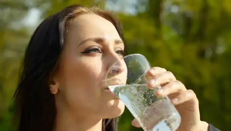 Sağlıklı Beslenmenin Sırları: Uzun Yaşam İçin 4 Besin ve Kaçınılması Gerekenler