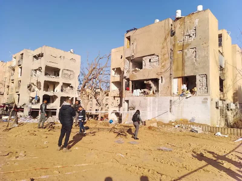 İran Savaşı 23. Gününde: Trump'ın Hürmüz Tehdidine Yanıt Verdi