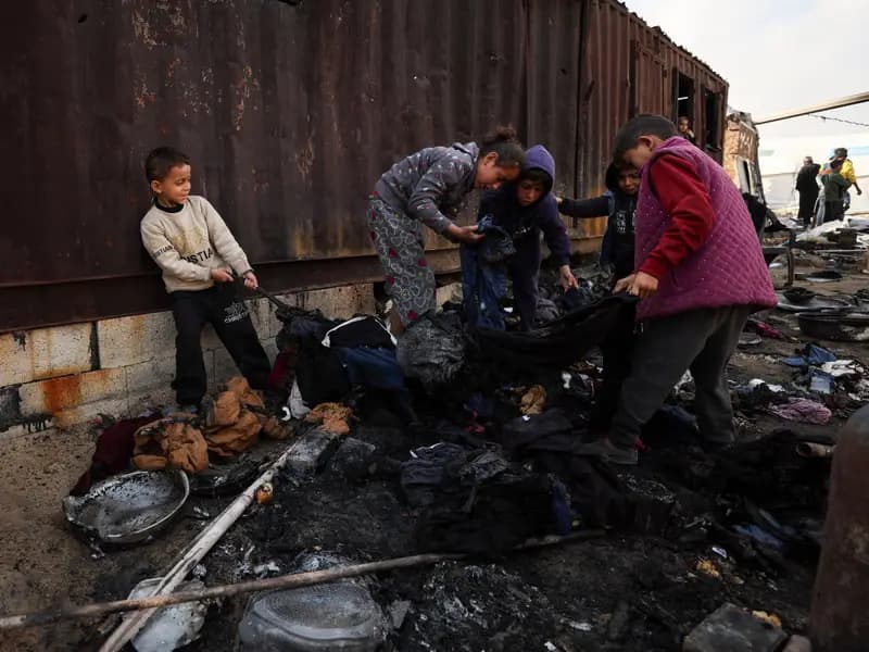 İran Savaşı Gazze'deki İnsani Krizi Derinleştiriyor