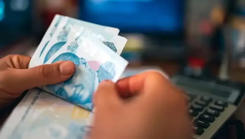 Esnaflar Kira Stopajı Uygulamasının Yeniden Değerlendirilmesini Talep Ediyor