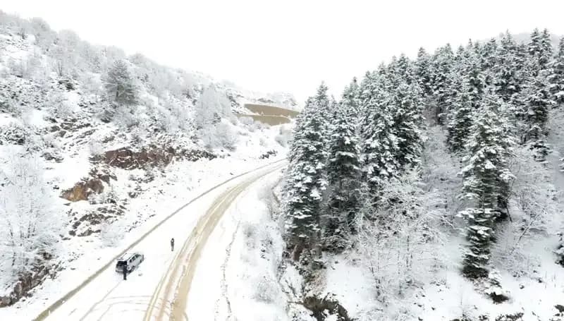 Nisan Ayında Kış: Bir İl Beyaza Büründü, Şaşkınlık Yarattı