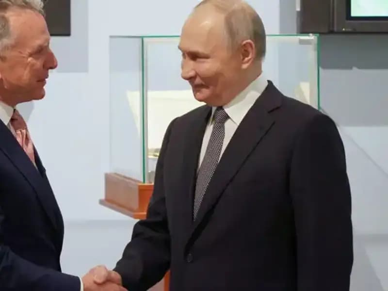 Putin ve ABD Temsilcileri Arasında Tarihi Görüşme: Dostluk Eli Uzatıldı