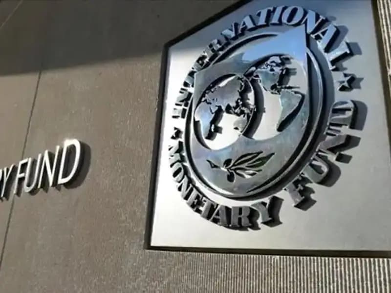 Küresel Ekonomide Dönüşüm: IMF Küresel Kamu Borcunun Artışını Öngörüyor