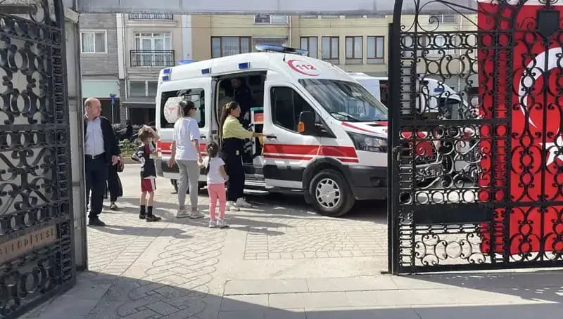 Eskişehir'de Sahipsiz Köpek İki Çocuğa Saldırdı! Olayın Detayları Şok Edici