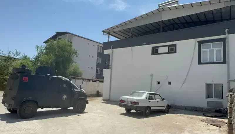 Babalar Günü'nde Dehşet Anları: Oğul Babasına Çekiçle Saldırdı