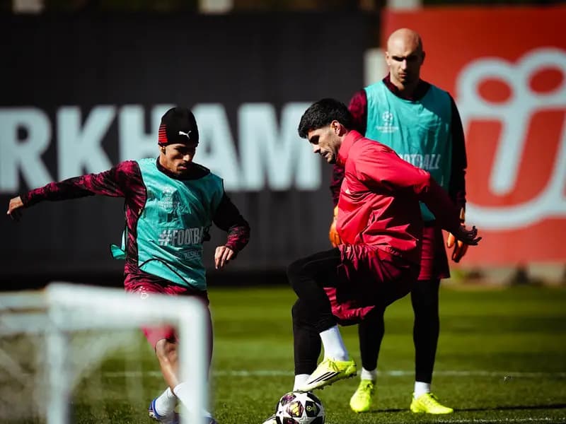 Galatasaray, Liverpool Maçına Hazırlıklarını Sürdürüyor