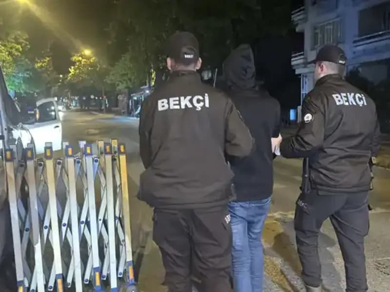 Edirne'de Düzensiz Göçmen Operasyonu: 4 Kişi Yakalandı