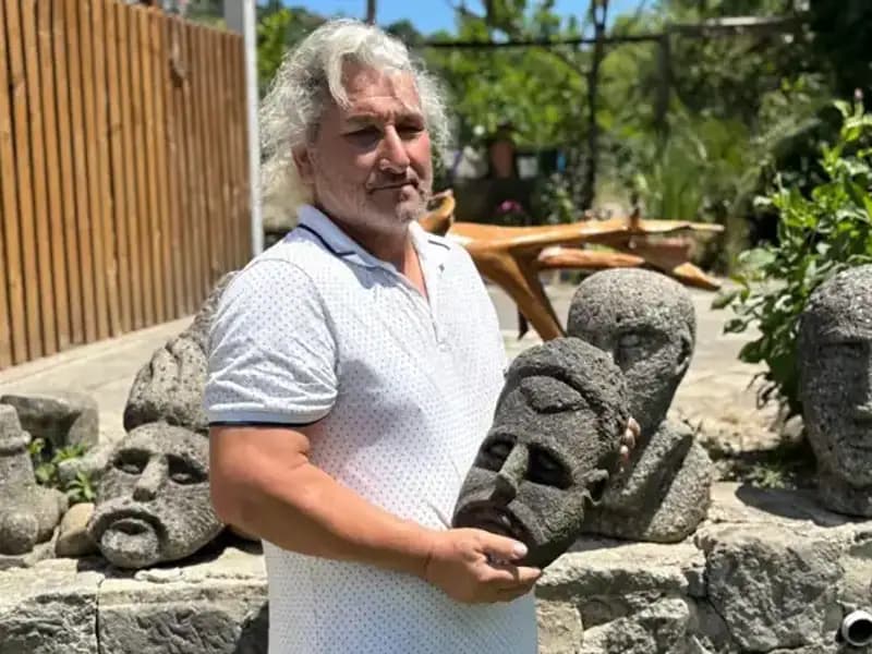 3 Günde Tarihi Eser Gibi Eşsiz Tasarımlar Yapan Sanatçıyla Tanışın