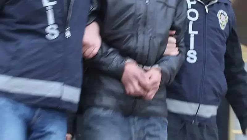 Konya'da Dev Dolandırıcılık Çetesi Çökertildi: 13 Gözaltı ve Tutuklama