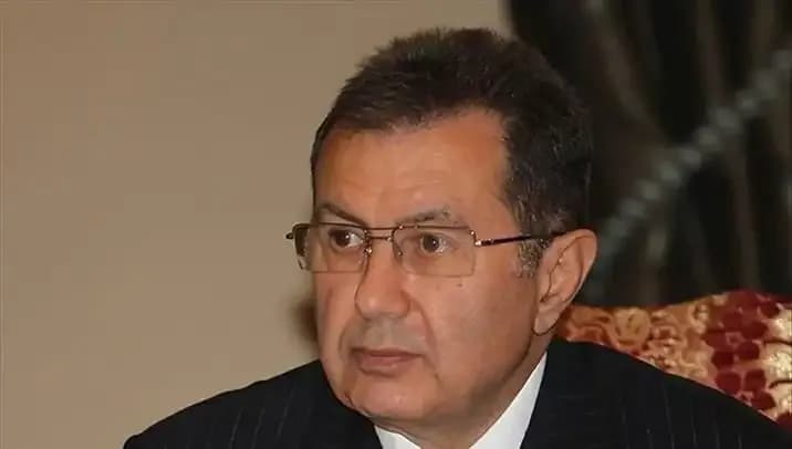 Mehmet Emin Karamehmet: İş Dünyasında İkonik Bir İsim ve Hayatı