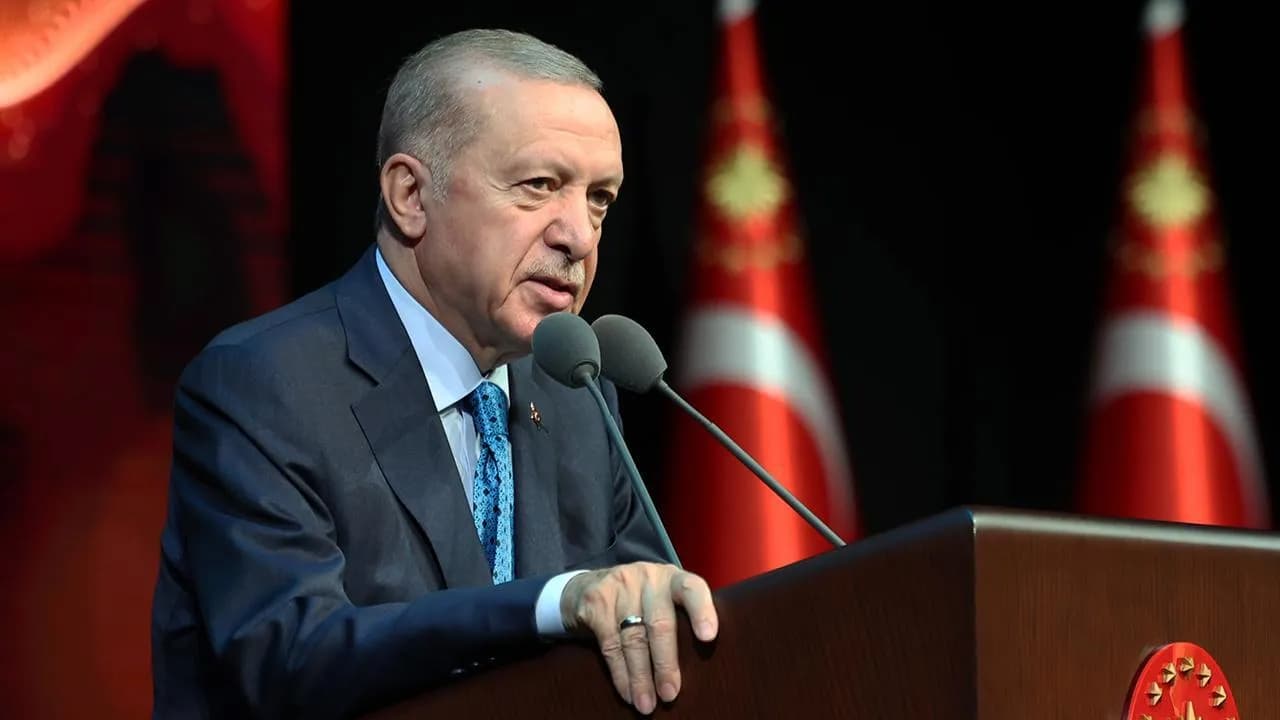 Cumhurbaşkanı Erdoğan, Mehmet Akif Ersoy'u vefatının 88'nci yılında anma mesajı yayınladı