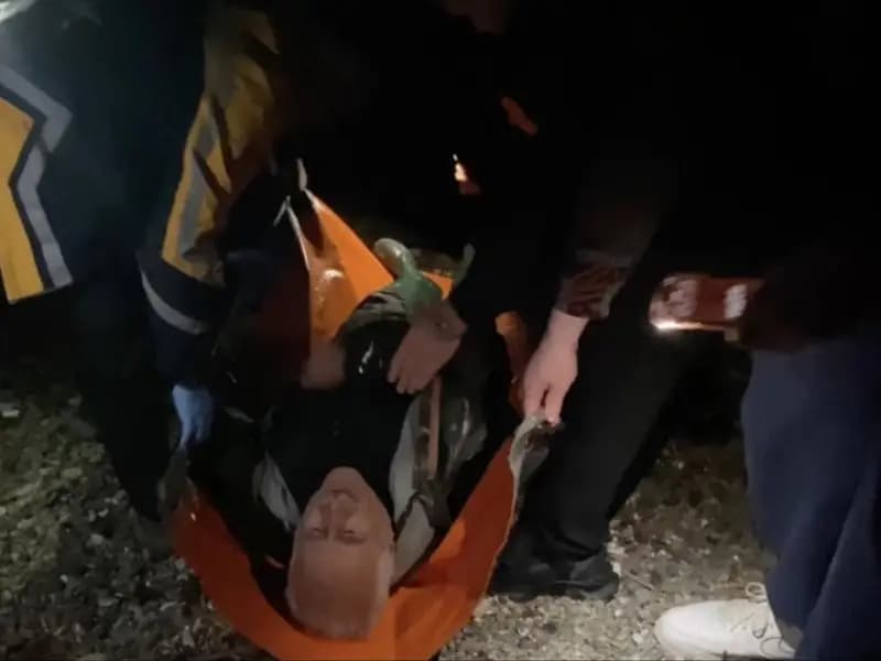 Bursa'da Baba ve Oğulun Kayığı Battı, İkili Ölümden Döndü