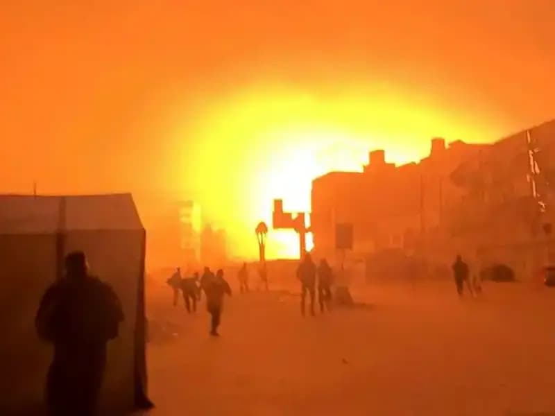 İsrail'in Son Saldırısı: Acil Servis Hastane Yerle Bir Oldu