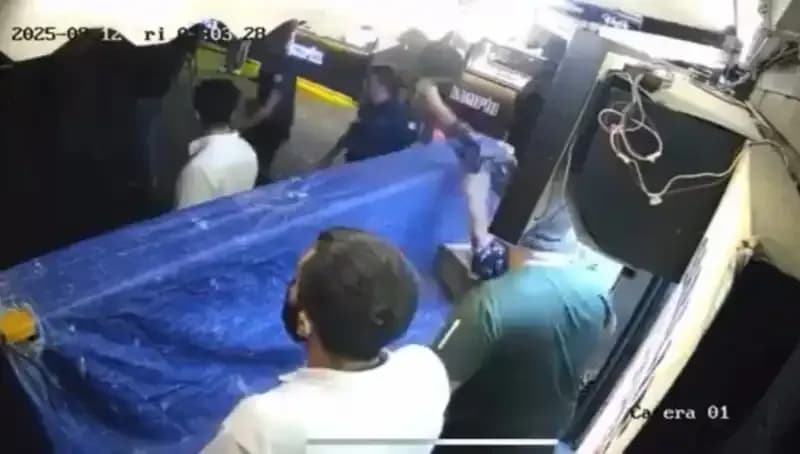 Ortaköy'de Gece Yarısı Tekme Tokat Kavga: Olayın Perde Arkası Ne?