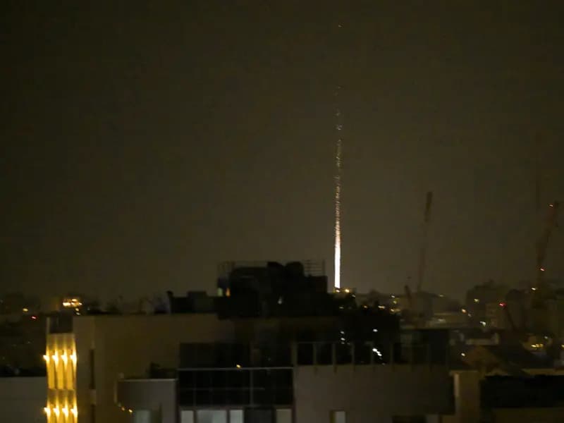 İran Savaşı 13. Günde: Gece Boyu Siren Sesleri Yükseldi