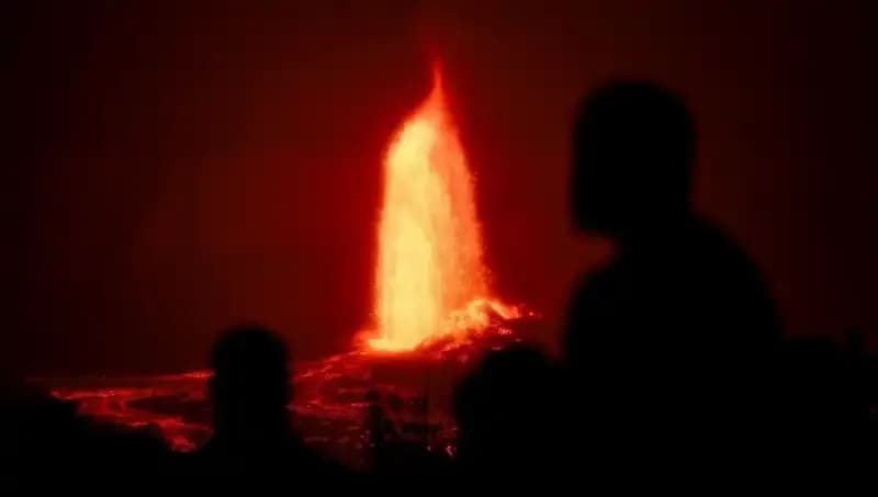 Dünyada Volkanik Hareketlilik: Tüm Yanardağlar Neden Faaliyette?