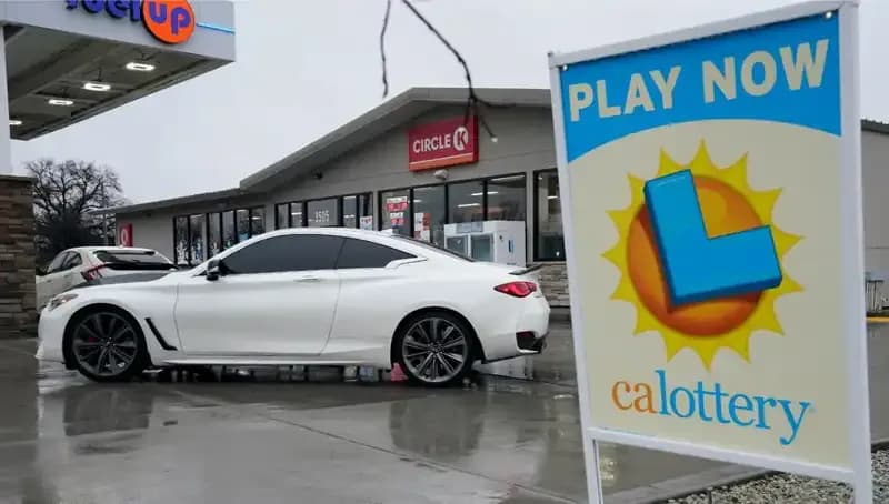 Evsiz Adamın Hayatını Değiştiren Şanslı Piyango Bileti