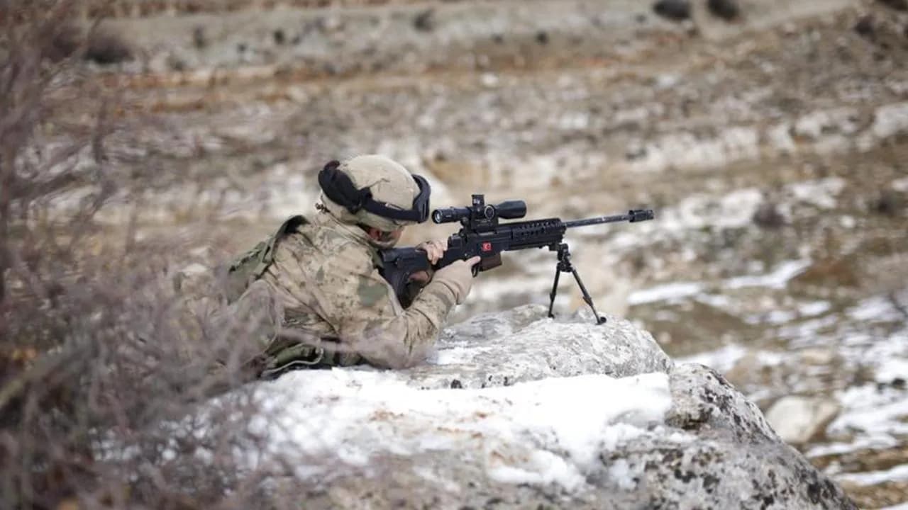 Irak ve Suriye'de 5 Terörist Öldürüldü