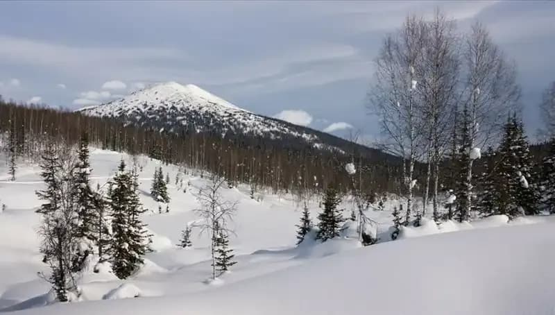 Elbruz Dağı'nda Trajik Kaza: İki Türk Dağcı Hayatını Kaybetti